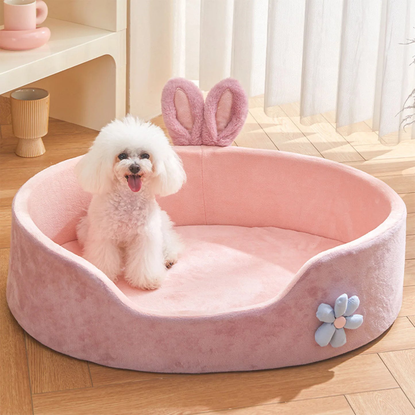 "Plush Washable Bed for Pets

"
